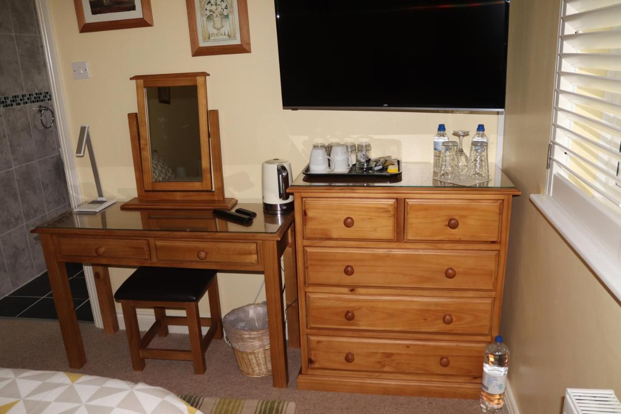 Highworth House Bed & Breakfast Swindon Luaran gambar