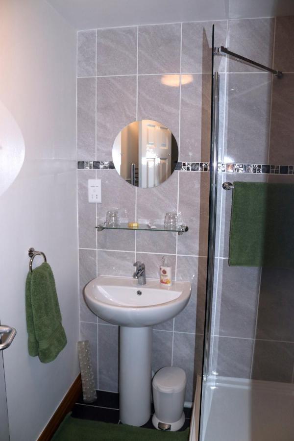 Highworth House Bed & Breakfast Swindon Luaran gambar