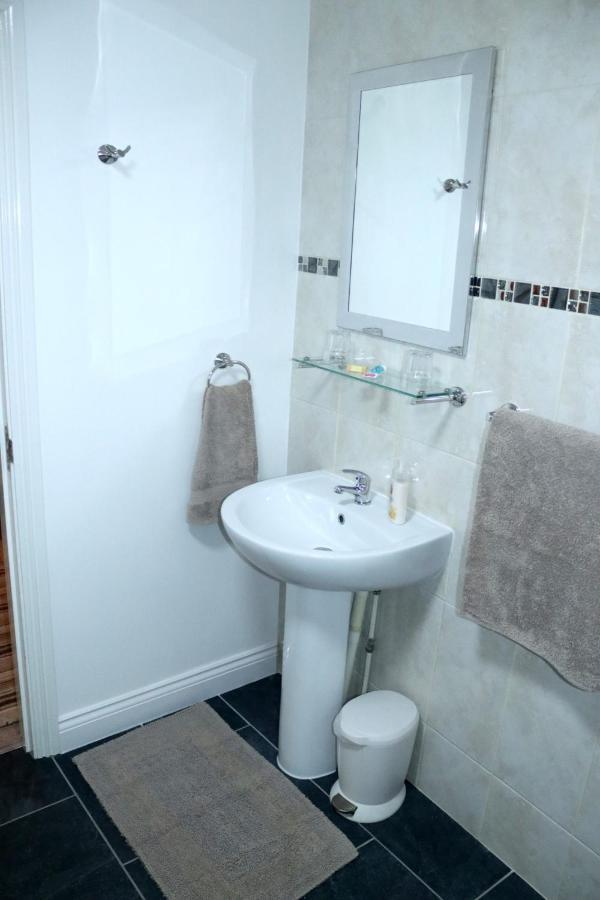 Highworth House Bed & Breakfast Swindon Luaran gambar
